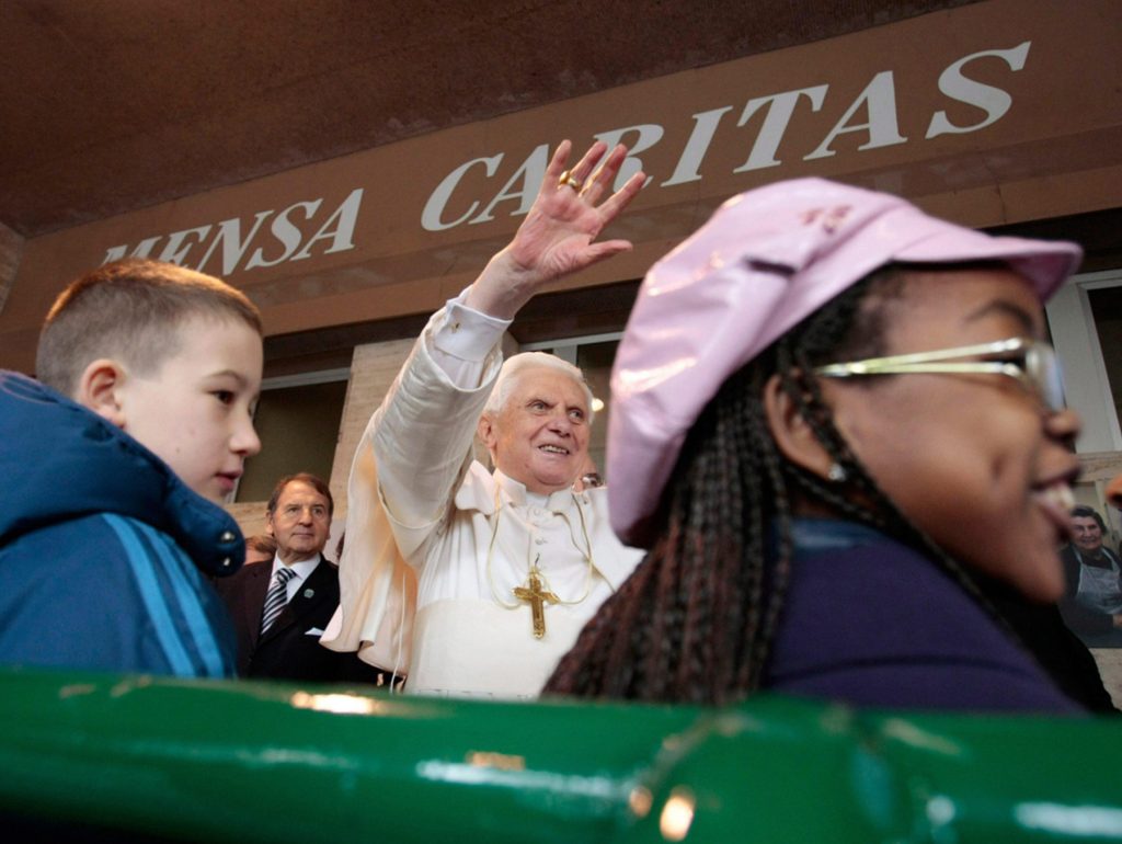 ratzinger_caritas2