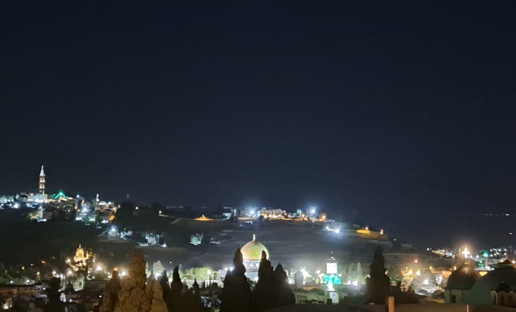 geru by night